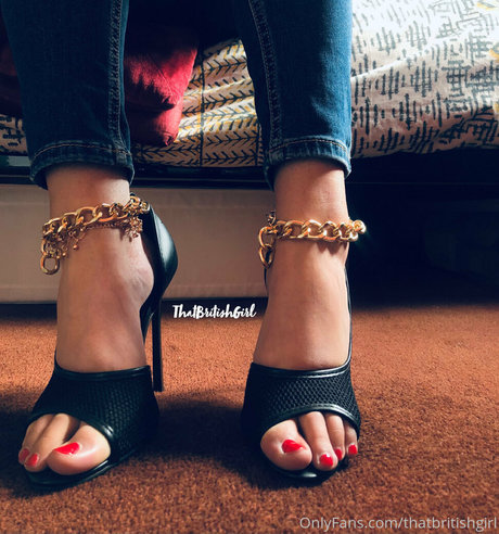 toe onlyfans hot images