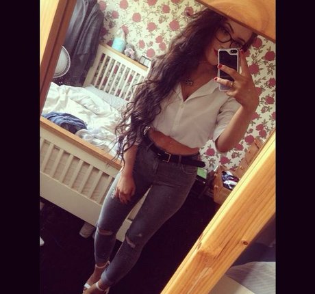 Laura Svensson naked star gallery