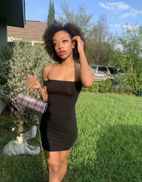 chynaunique pornstar perfect galleries