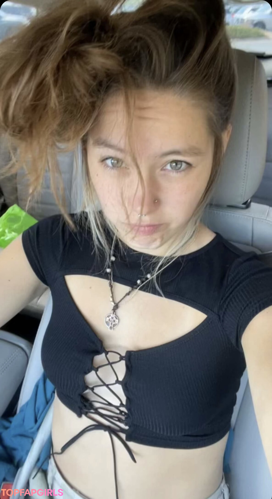 tiny onlyfans sexy naked picture