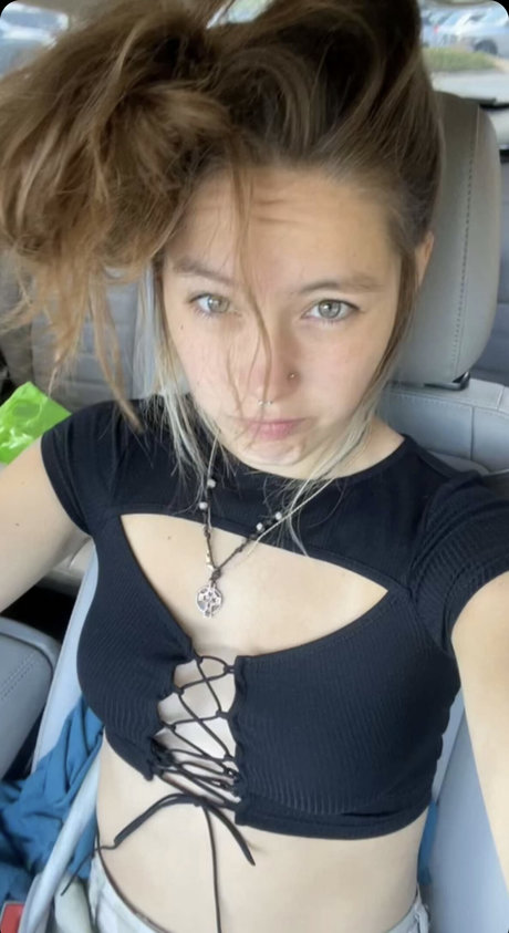 tiny onlyfans sexy naked picture