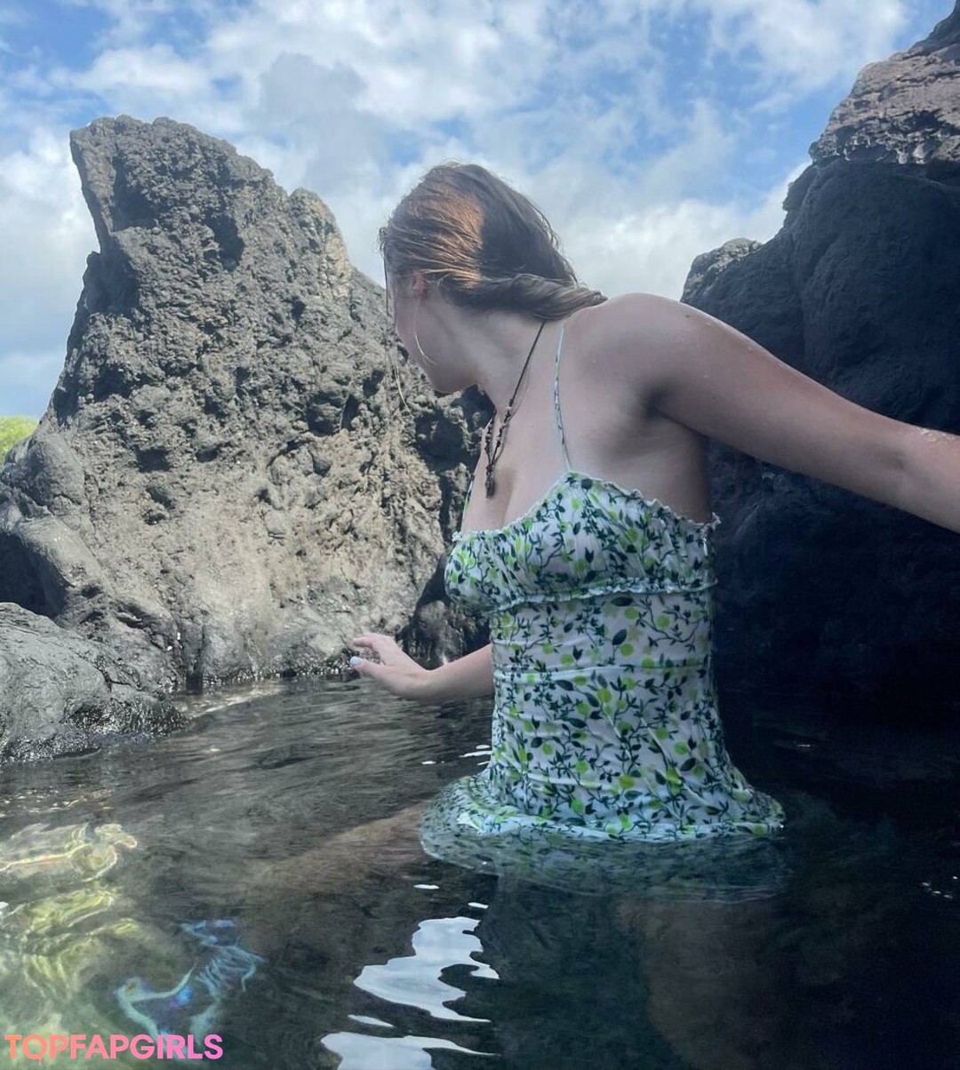 teen tits onlyfans nudes image