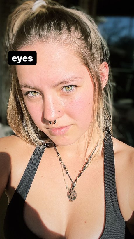 ebony wet pussy onlyfans porno image