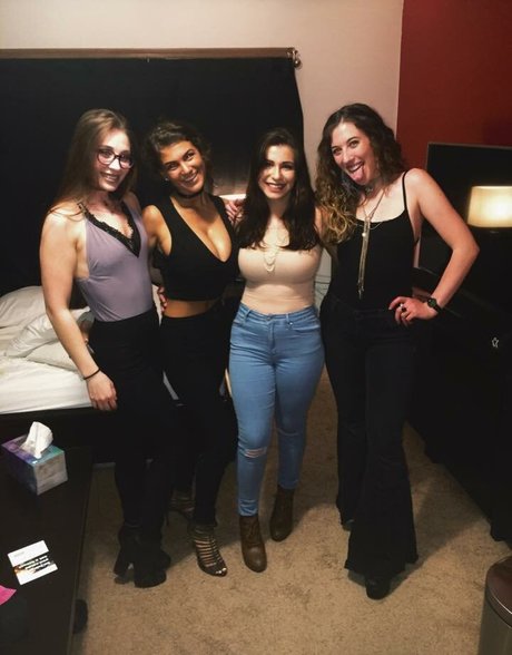 asian onlyfans sexy nude galleries