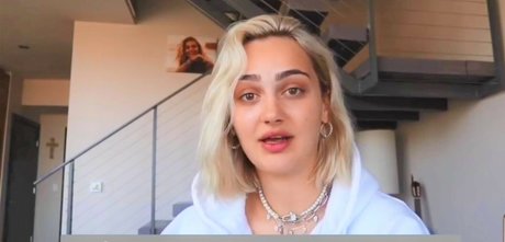 Thelovelyangel pornstar photos