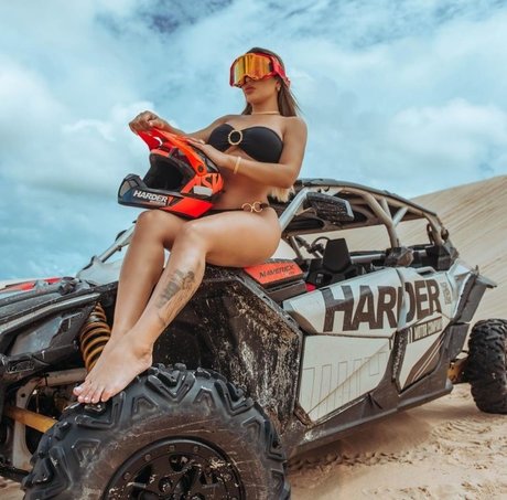 Deolane Bezerra star nudes pic