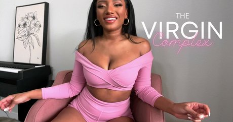 shemale fucks girl onlyfans nice pics