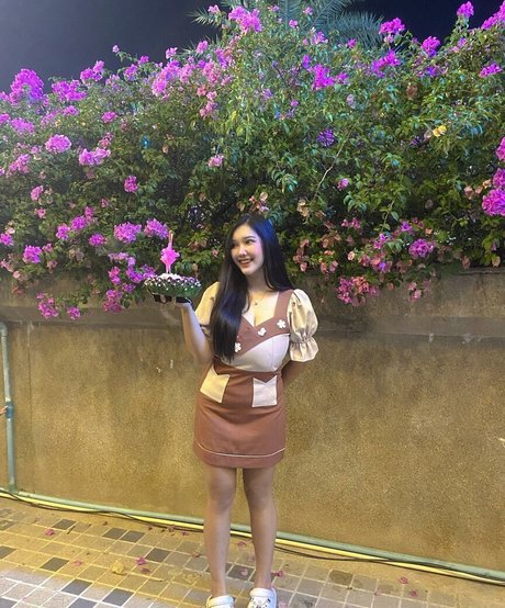 blonde natural onlyfans free sexy pics