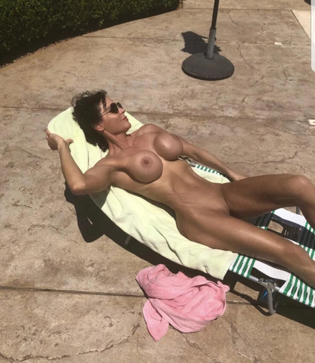 atomicmilf3 pornstar img