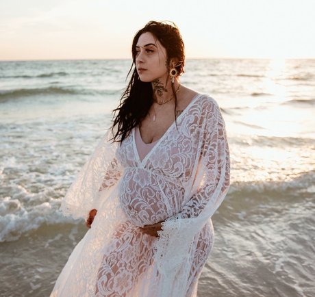 sweetbabyblaze model img