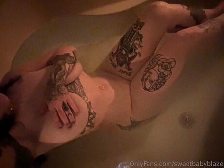 sweetbabyblaze naked actress gallery