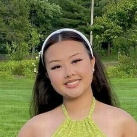 Shine Yang pretty model picture