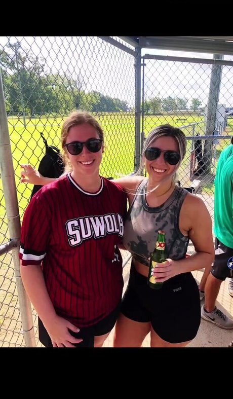 nerdy teen onlyfans pornos img