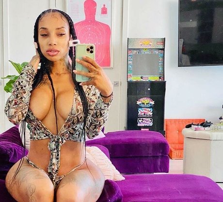 milf orgy onlyfans sexy naked images