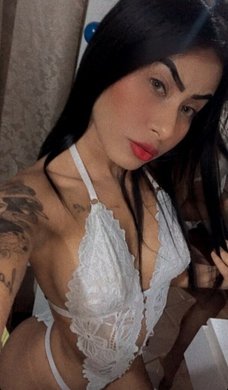 latina teen pussy onlyfans art naked pictures