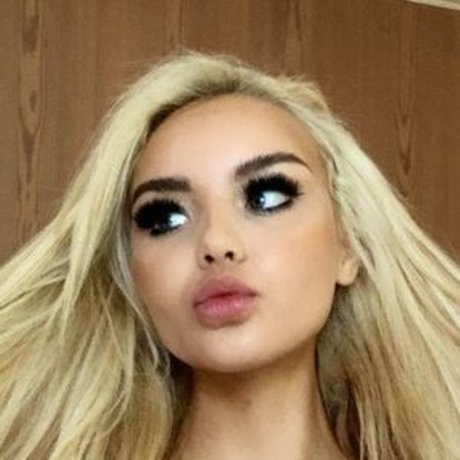 Bettina Marais pornographic model archive