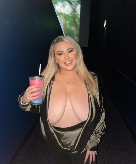 This is laura exclusive pornstar pics