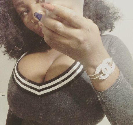 The only sweetyville sexy star img