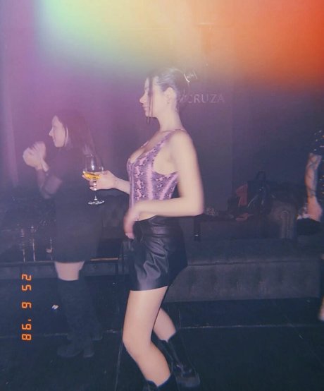 Sol Abelleira art actress image