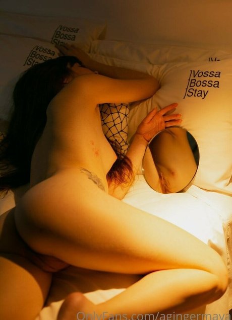 Gingermaya_ star erotic image