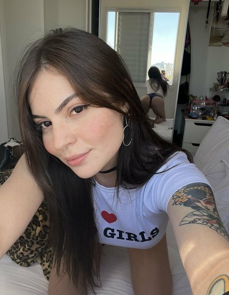 Gingermaya_ perfect model photo