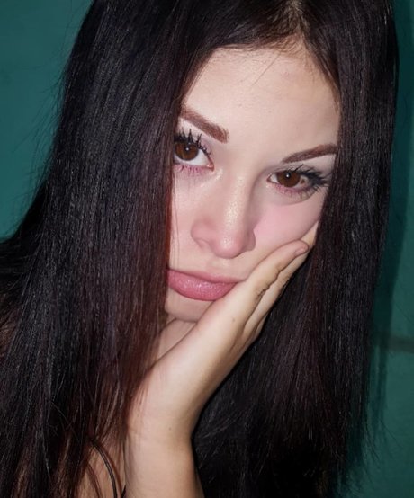 Ivon Gallardo star porn image