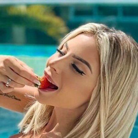 Leticia Longati top actress images