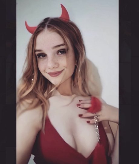 SSandia pornstar free image