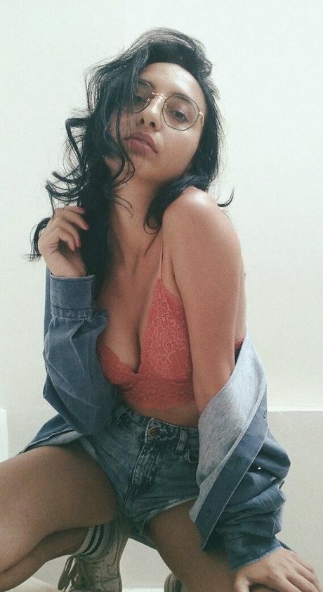 Kizillolita nice model pics