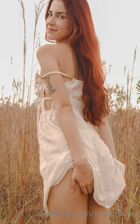 grettabenet star naked picture