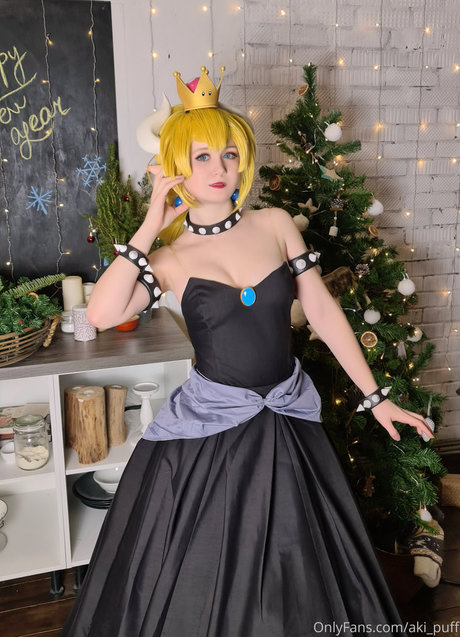 aki puff nice model pics