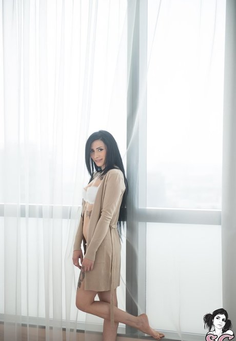 Ellie Alien ASMR model nice pic