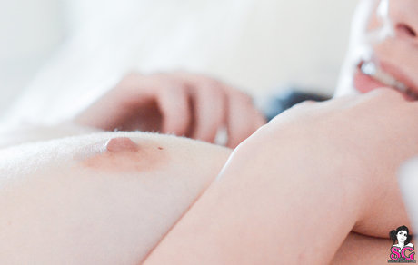 Ellie Alien ASMR free model image