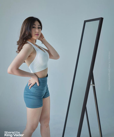 centerfold onlyfans free xxx images