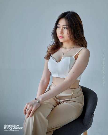 mature solo onlyfans art porn photo