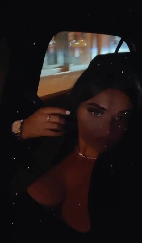 naughtybabeoxo pornstar sexy pictures