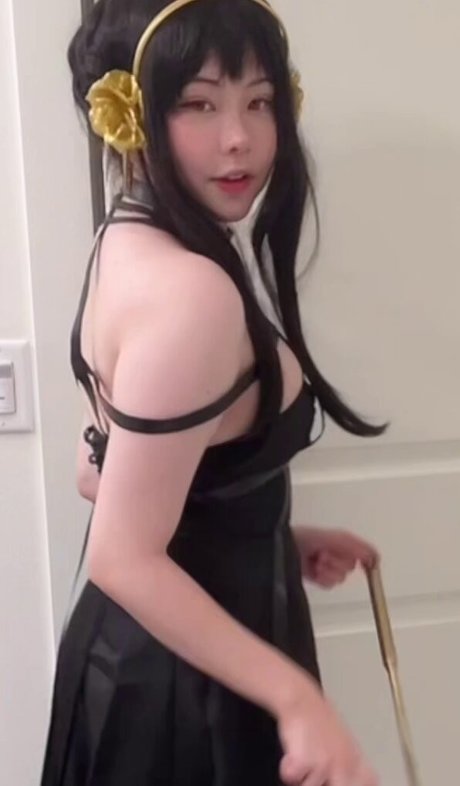 Julia Nakamura model sex picture