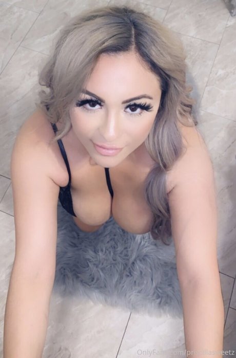 pregnant milf onlyfans art nude gallery