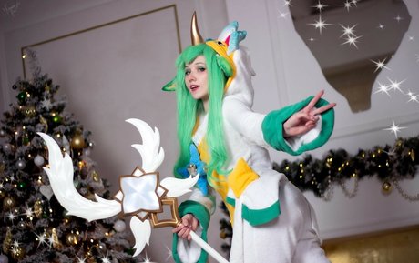 Kawaiifox star sex galleries