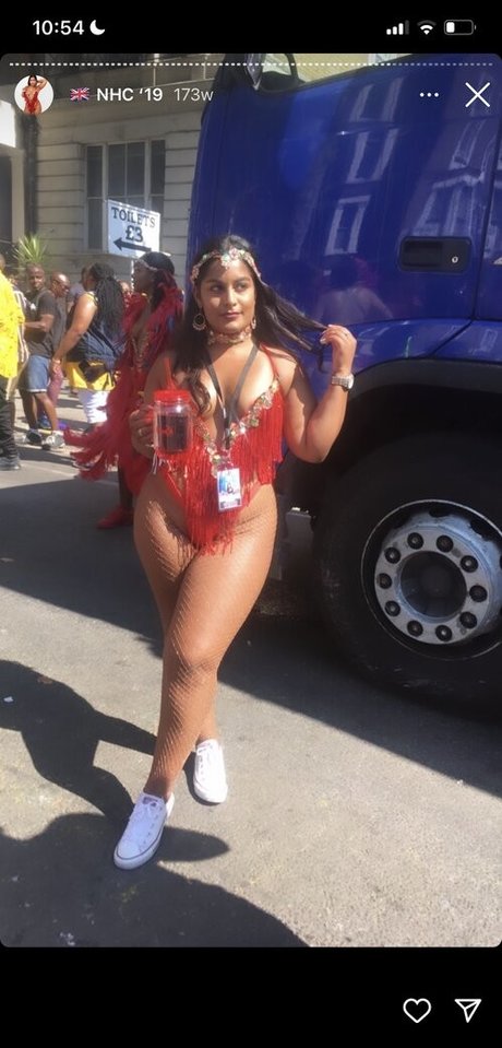 Kasara SweetKK model nude pictures