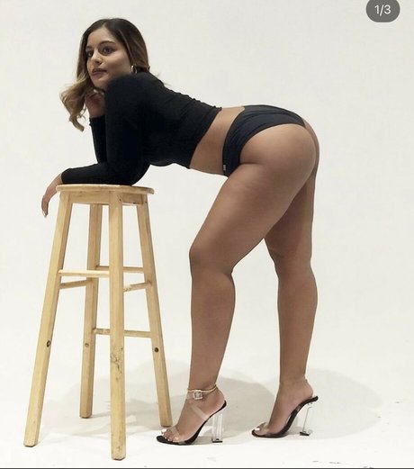 Kasara SweetKK sex actress photos