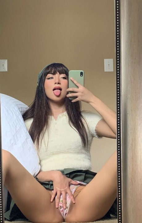 Groupicum actress images