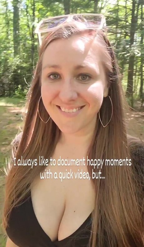 Caityy Cakesss star erotic pics