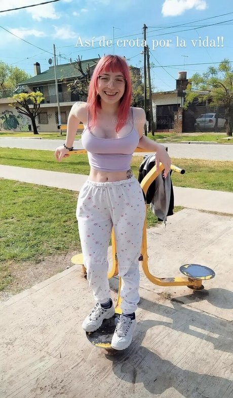 Nekolinachan model photo