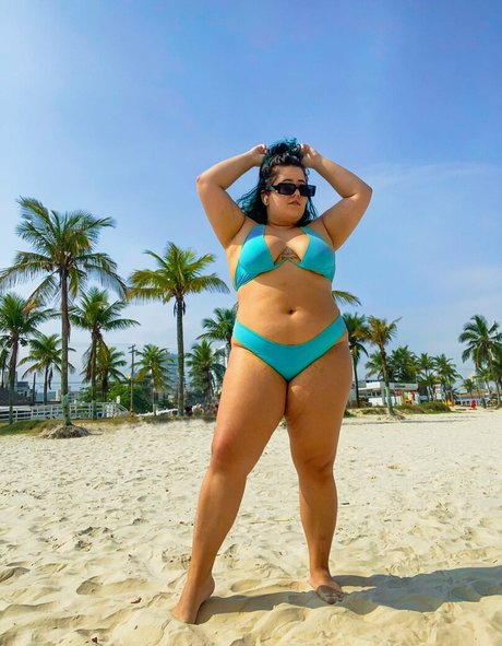 Karol Lannes star erotic pictures