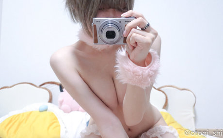 live onlyfans erotic image