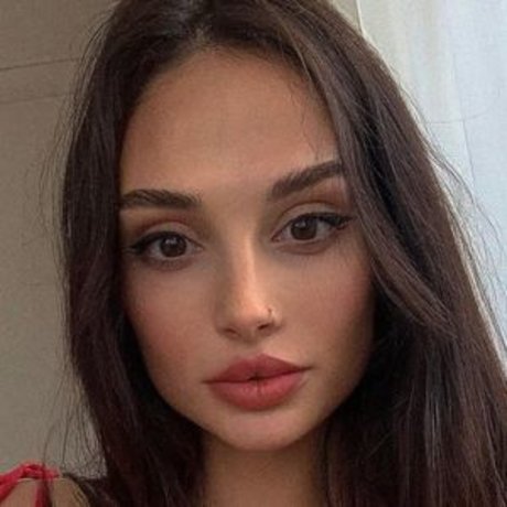 Unrealcobaine sex model pics