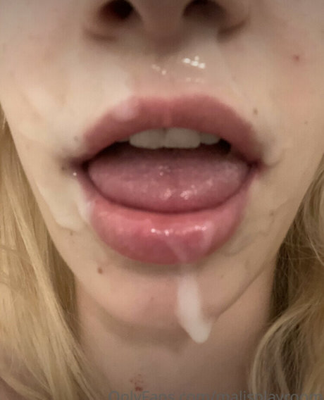 Malisplayroom high quality pornstar pics