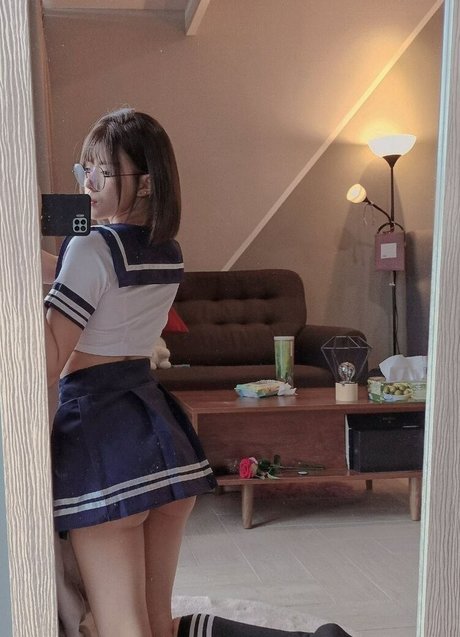 HyunIris model porn pics