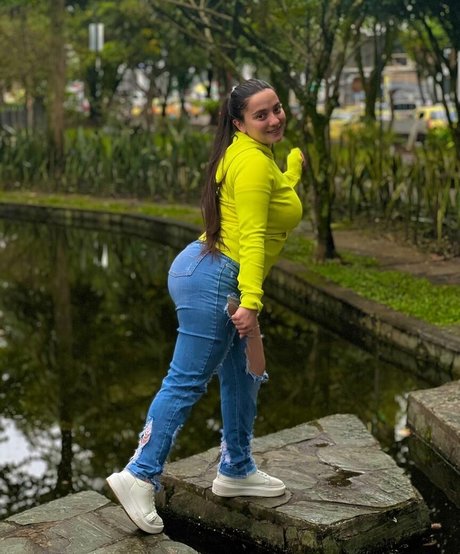 lamartinezruiz nudes star photo